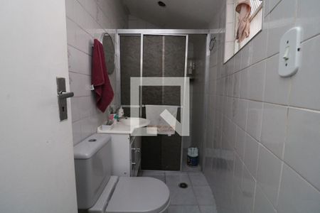 Casa à venda com 150m², 3 quartos e 2 vagasBanheiro da Suíte