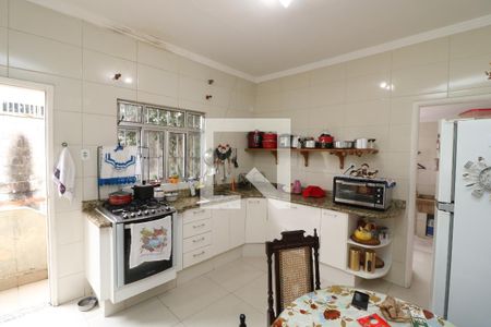 Casa à venda com 150m², 3 quartos e 2 vagasCozinha