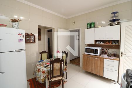 Casa à venda com 150m², 3 quartos e 2 vagasCozinha