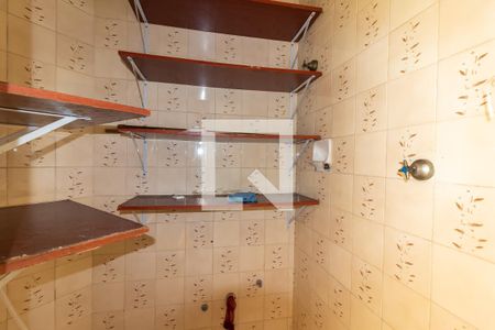 Apartamento à venda com 63m², 2 quartos e 1 vaga Apartamento à venda com 63m², 2 quartos e 1 vagaDespensa