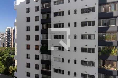 Vista de apartamento à venda com 3 quartos, 129m² em Vila Nova Conceição, São Paulo