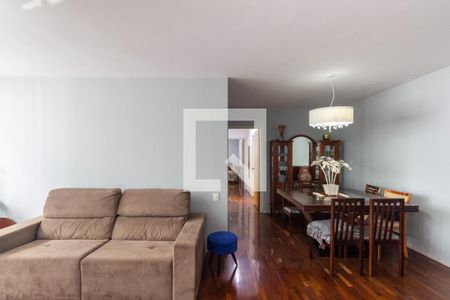 Sala de apartamento à venda com 3 quartos, 129m² em Vila Nova Conceição, São Paulo