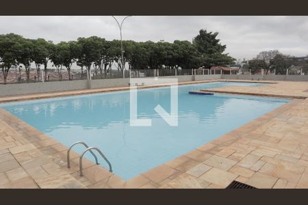 Apartamento à venda com 76m², 3 quartos e 2 vagasClube - Piscina