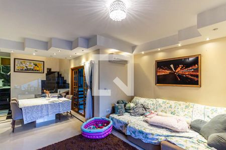 Sala de casa para alugar com 4 quartos, 176m² em Vila do Bosque, São Paulo