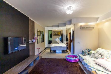 Sala de casa à venda com 4 quartos, 90m² em Vila do Bosque, São Paulo