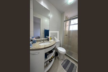 Apartamento à venda com 145m², 5 quartos e 3 vagasBanheiro da Suíte 1