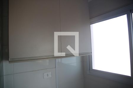Apartamento para alugar com 74m², 2 quartos e 1 vagaÁrea de Serviço