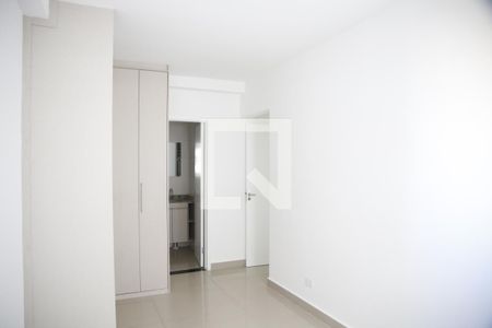 Apartamento para alugar com 74m², 2 quartos e 1 vagaSuite