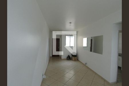 Sala  de apartamento para alugar com 3 quartos, 70m² em Vila das Bandeiras, Guarulhos