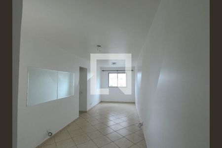 Sala  de apartamento para alugar com 3 quartos, 70m² em Vila das Bandeiras, Guarulhos