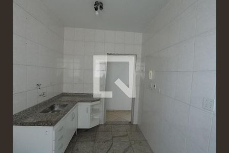 Apartamento para alugar com 70m², 3 quartos e 1 vaga Cozinha 