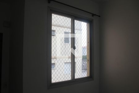 Sala  de apartamento para alugar com 3 quartos, 70m² em Vila das Bandeiras, Guarulhos