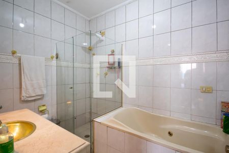 Casa à venda com 360m², 5 quartos e 3 vagasBanheiro da Suíte