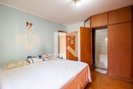 Casa à venda com 360m², 5 quartos e 3 vagasSuíte