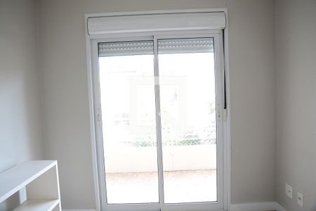 Casa de condomínio para alugar com 200m², 4 quartos e 2 vagasQuarto