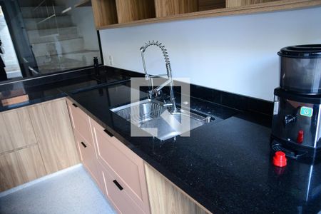 Casa de condomínio para alugar com 200m², 4 quartos e 2 vagasCozinha