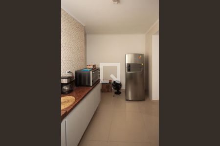 Apartamento à venda com 304m², 4 quartos e 3 vagasCozinha