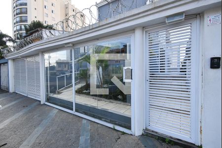 Casa de condomínio à venda com 432m², 3 quartos e 3 vagas Casa de condomínio à venda com 432m², 3 quartos e 3 vagasFachada