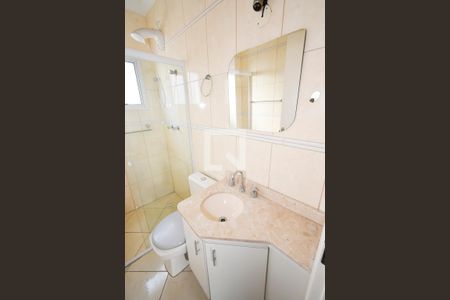 Casa de condomínio à venda com 432m², 3 quartos e 3 vagas Casa de condomínio à venda com 432m², 3 quartos e 3 vagasBanheiro