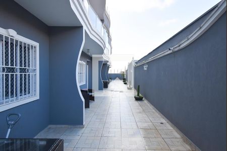 Casa de condomínio à venda com 432m², 3 quartos e 3 vagas Casa de condomínio à venda com 432m², 3 quartos e 3 vagasÁrea comum