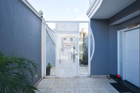 Casa de condomínio à venda com 432m², 3 quartos e 3 vagas Casa de condomínio à venda com 432m², 3 quartos e 3 vagasEntrada