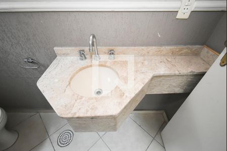 Casa de condomínio à venda com 432m², 3 quartos e 3 vagas Casa de condomínio à venda com 432m², 3 quartos e 3 vagasLavabo