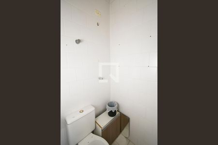 Casa de condomínio à venda com 432m², 3 quartos e 3 vagas Casa de condomínio à venda com 432m², 3 quartos e 3 vagasBanheiro Lavanderia