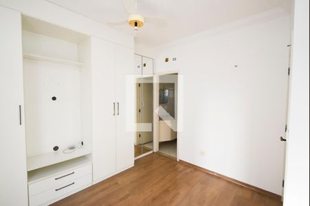 Suíte de casa de condomínio à venda com 3 quartos, 432m² em Vila Maria Alta, São Paulo