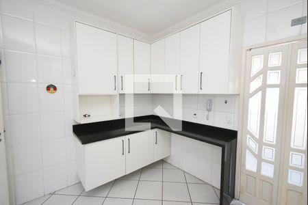 Casa de condomínio à venda com 432m², 3 quartos e 3 vagas Casa de condomínio à venda com 432m², 3 quartos e 3 vagasCozinha