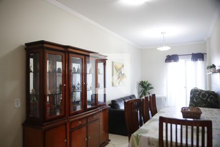 Sala de apartamento para alugar com 2 quartos, 75m² em Maracanã, Praia Grande