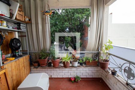 Apartamento para alugar com 80m², 2 quartos e sem vaga Apartamento para alugar com 80m², 2 quartos e sem vagaVaranda