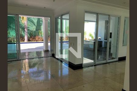 Casa à venda com 5 quartos, 662m² em Tamboré, Santana de Parnaíba