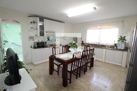 Casa à venda com 300m², 3 quartos e 4 vagasCozinha