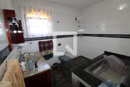 Casa à venda com 300m², 3 quartos e 4 vagasSuite