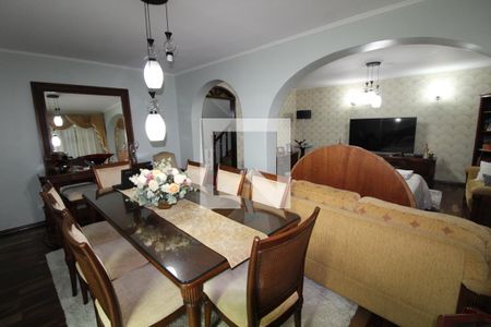 Casa à venda com 300m², 3 quartos e 4 vagasSala 2 Ambiente