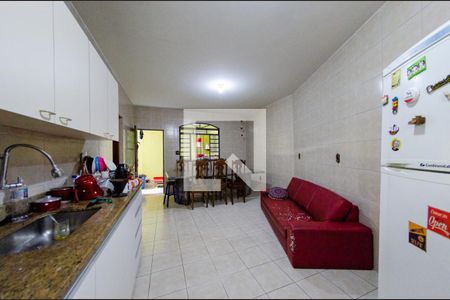 Casa à venda com 800m², 7 quartos e 2 vagasCasa 1 - Cozinha