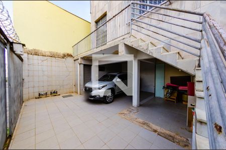 Casa à venda com 800m², 7 quartos e 2 vagasCasa 1 - Garagem