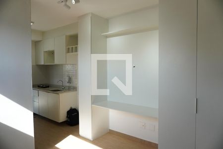 Sala/Quarto de apartamento à venda com 1 quarto, 27m² em Vila Mariana, São Paulo