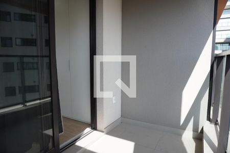 Varanda de apartamento à venda com 1 quarto, 27m² em Vila Mariana, São Paulo