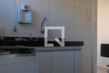 Cozinha de apartamento para alugar com 1 quarto, 69m² em Funcionários, Belo Horizonte