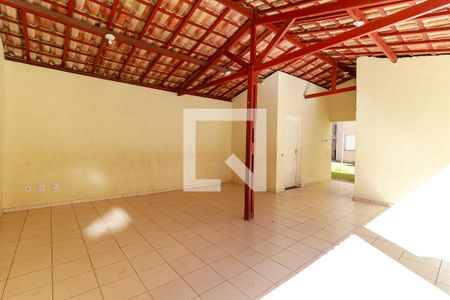 Apartamento para alugar com 45m², 2 quartos e 1 vagaÁrea comum - Salão de festas