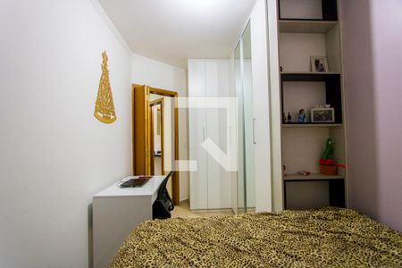 Quarto 1 de apartamento à venda com 2 quartos, 50m² em Vila Cecília Maria, Santo André