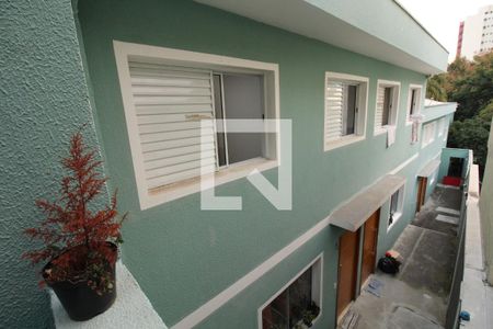 Casa de condomínio para alugar com 45m², 2 quartos e sem vagaFachada