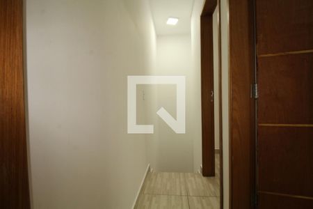 Casa de condomínio para alugar com 45m², 2 quartos e sem vagaCorredor