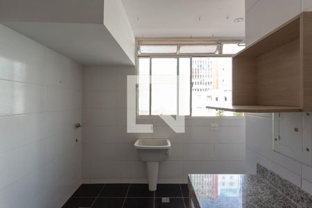 Apartamento para alugar com 95m², 3 quartos e 1 vaga Apartamento para alugar com 95m², 3 quartos e 1 vagaCozinha e Área de Serviço