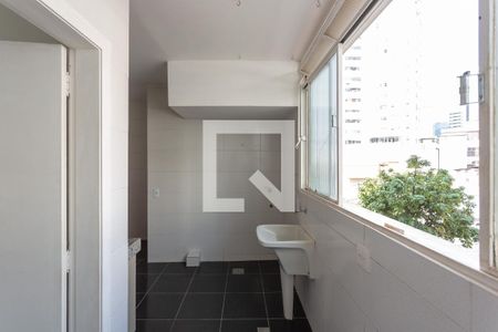 Apartamento para alugar com 95m², 3 quartos e 1 vaga Apartamento para alugar com 95m², 3 quartos e 1 vagaCozinha e Área de Serviço