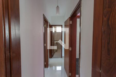 Corredor de apartamento para alugar com 3 quartos, 95m² em Funcionários, Belo Horizonte