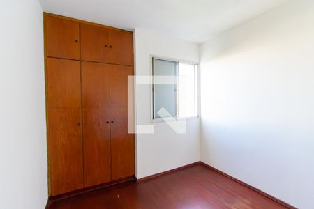 Apartamento à venda com 72m², 3 quartos e 1 vagaQuarto 2