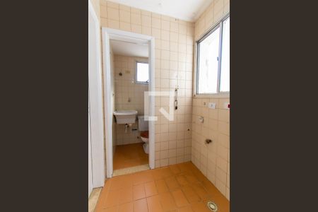 Apartamento à venda com 72m², 3 quartos e 1 vagaÁrea de Serviço