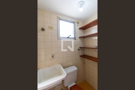 Apartamento à venda com 72m², 3 quartos e 1 vagaÁrea de Serviço